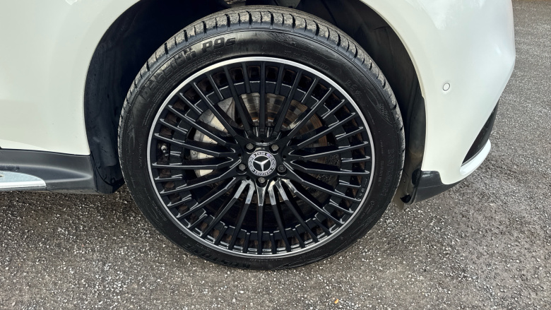 Mercedes-Benz EQC 400 300kW AMG Line Premium Plus 80kWh 5dr Auto Electric Estate